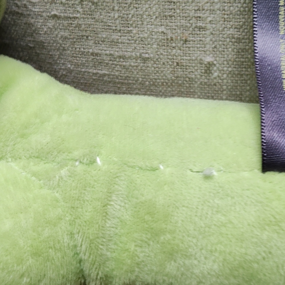 PETS: Plush Broccoli DOG TOY - Picture 8 of 9
